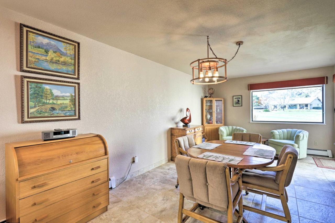 Grand Junction Golf Course Condo With Balconies Exterior photo