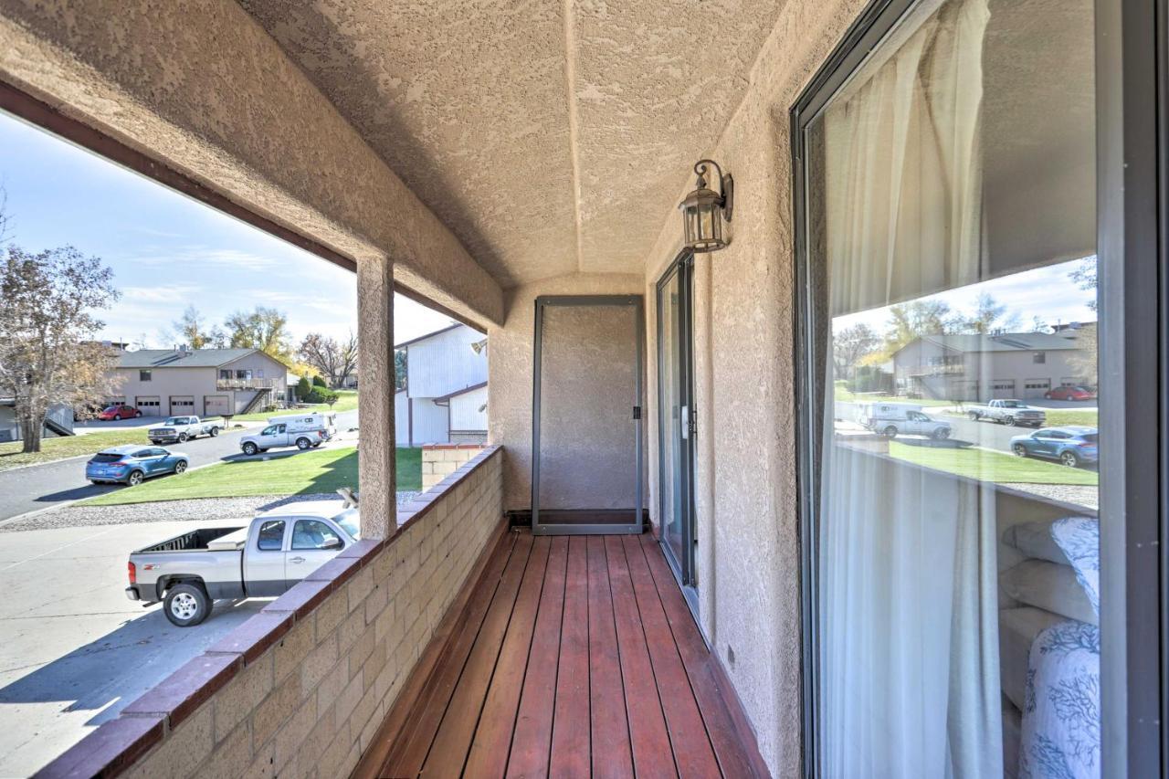 Grand Junction Golf Course Condo With Balconies Exterior photo